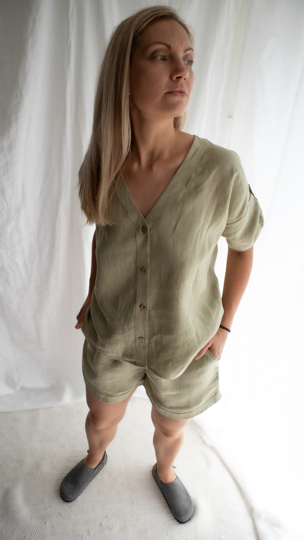 Natural Soft Linen "V-neck" Shirt