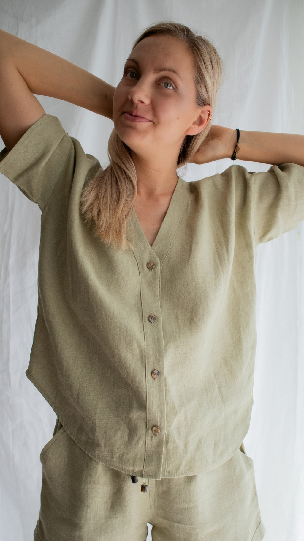 Natural Soft Linen "V-neck" Shirt
