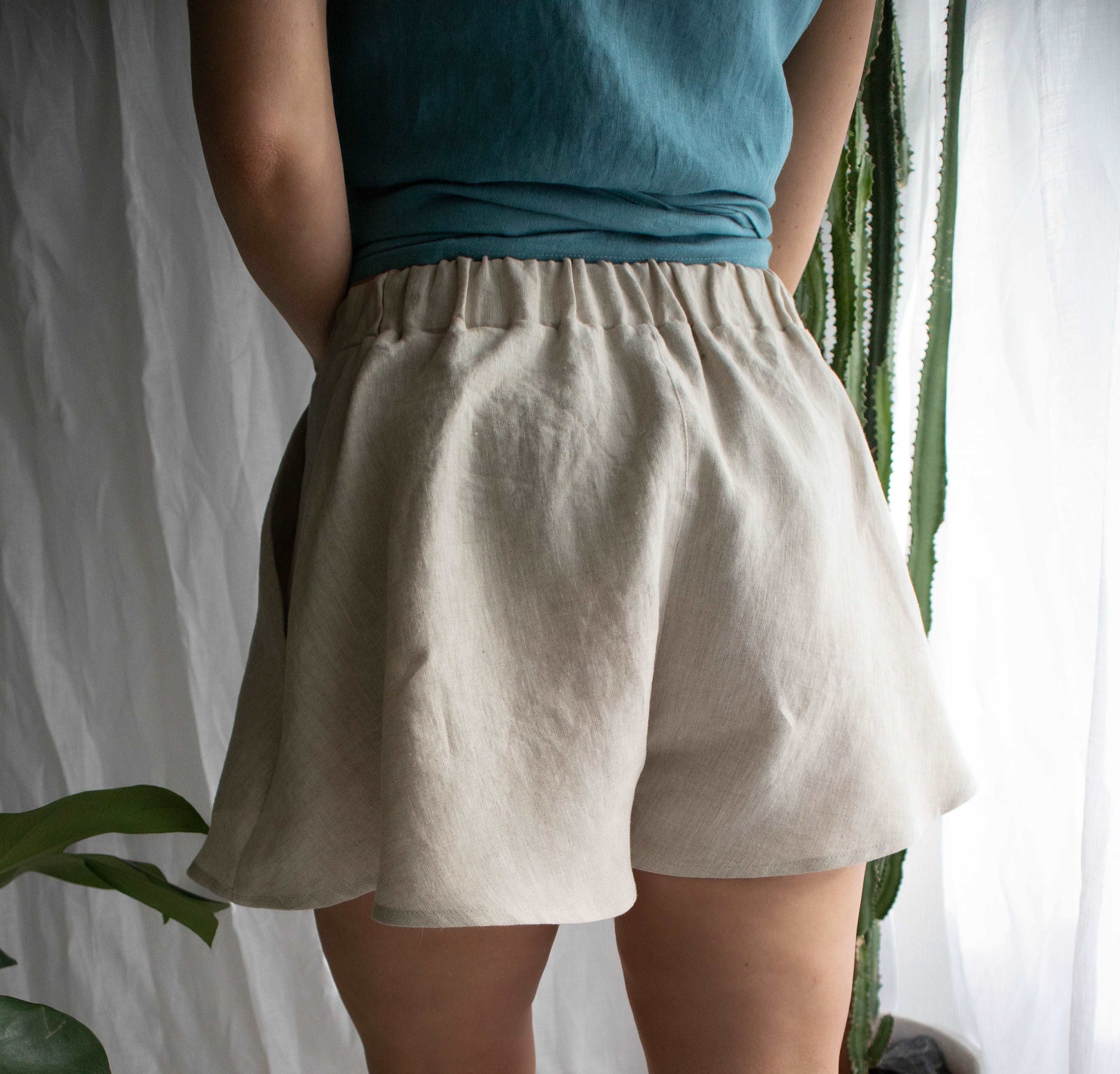 Linen shorts