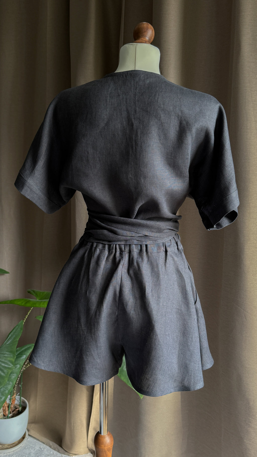 Ready to ship-Linen Set - Wrap top & Shorts