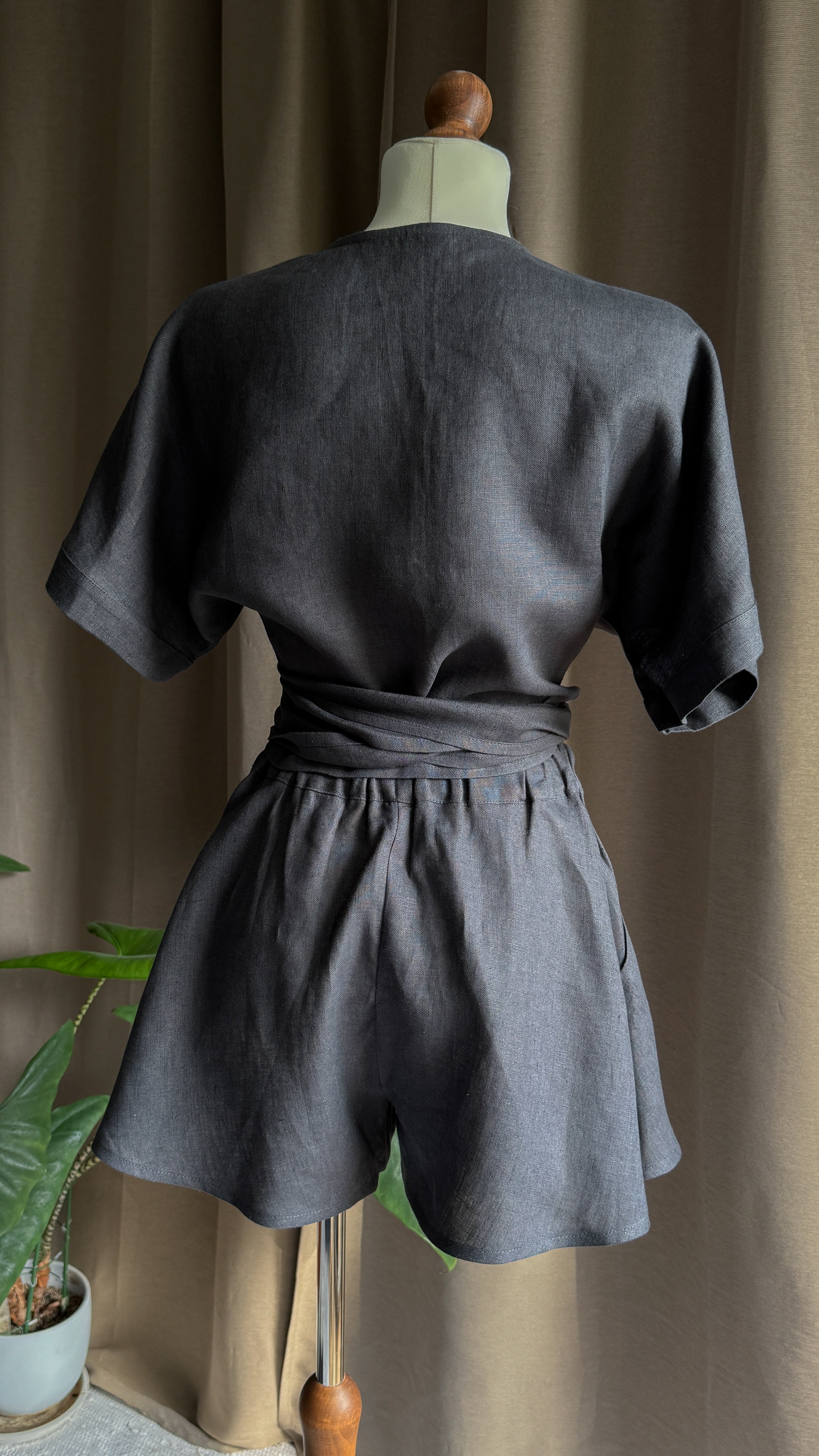 Ready to ship-Linen Set - Wrap top & Shorts